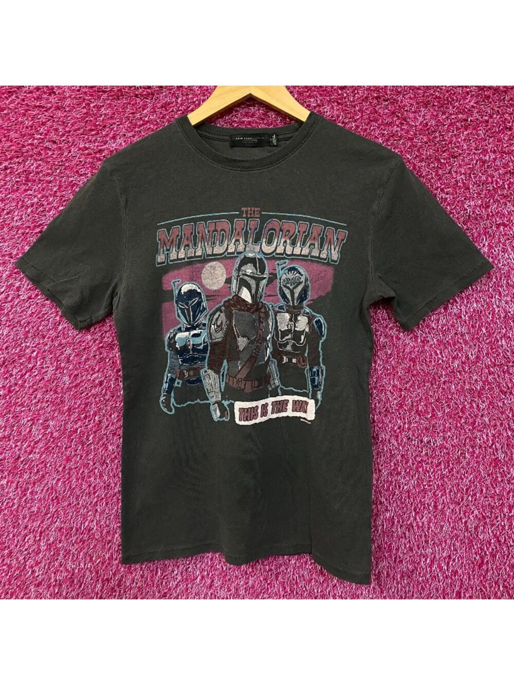 Junk Food Clothing Star Wars Mandalorian Vintage Style Graphic Tee XS